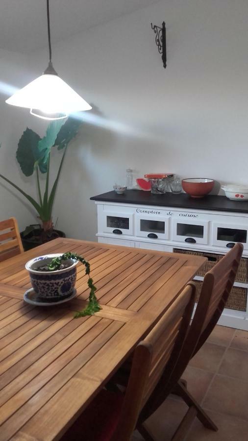 Apartament 4 Gats Дельтебре Экстерьер фото